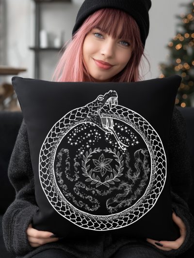 Hecate Wheel Prydnadskudde