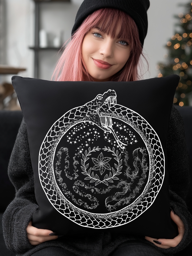 Hecate Wheel Prydnadskudde